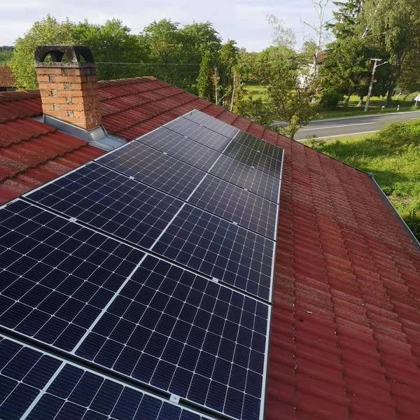 photovoltaic tiles roofing systems
