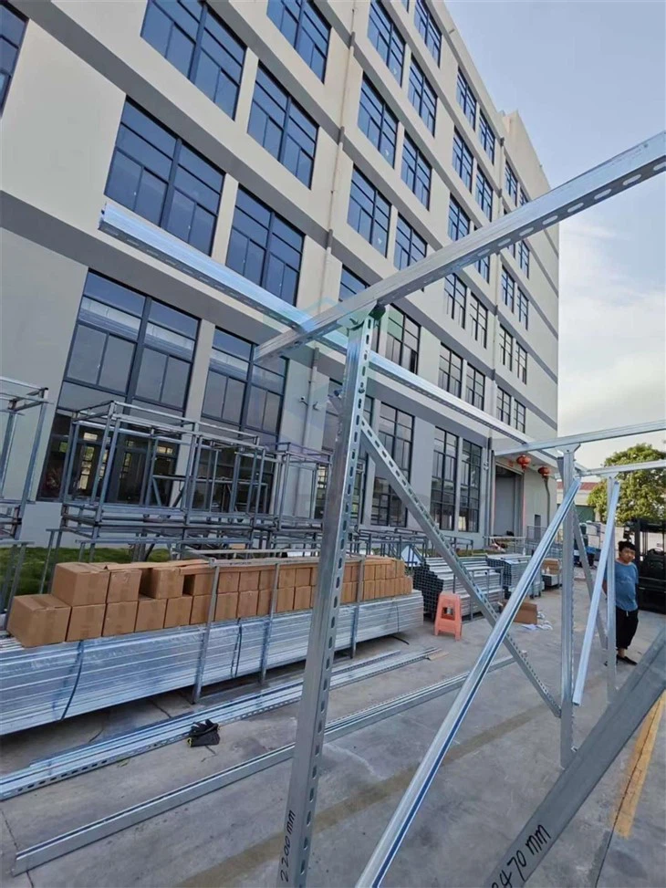 Eco-Friendly Recycled HDG Solar Mounts high quality